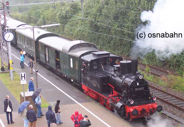 Dampflok 89 6237 auf Gleis 14