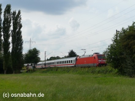 IC 147 von Schiphol nach Berlin Ostbahnhof am 26.07.2009. Die 101-074-5 war mit IC 147 wenige Minuten später in entgegengesetzter Richtung unterwegs. Ziel war Berlin Ostbahnhof.