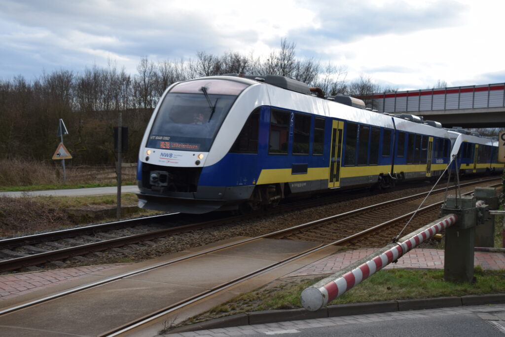 Nordwestbahn fährt bis 2035 von Osnabrück ins Weser-Ems-Netz